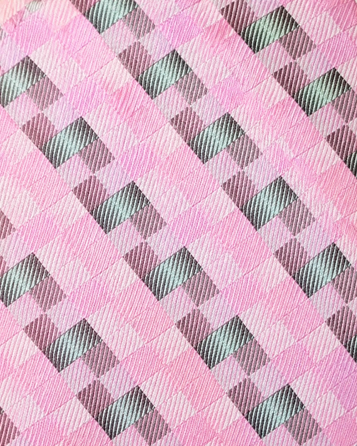 Närbild av rutigt mönster på CERES, bröstnäsduk i rosa